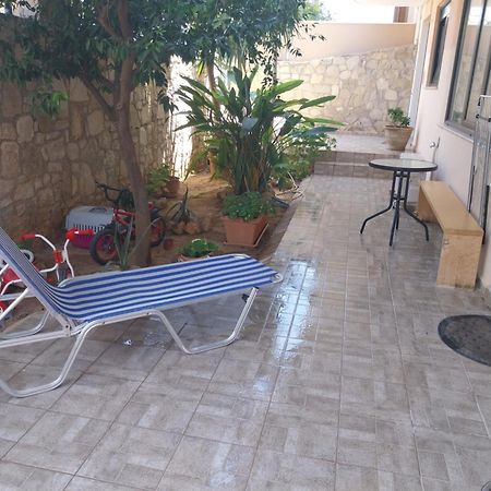 Folia Apartment Ierápetra エクステリア 写真